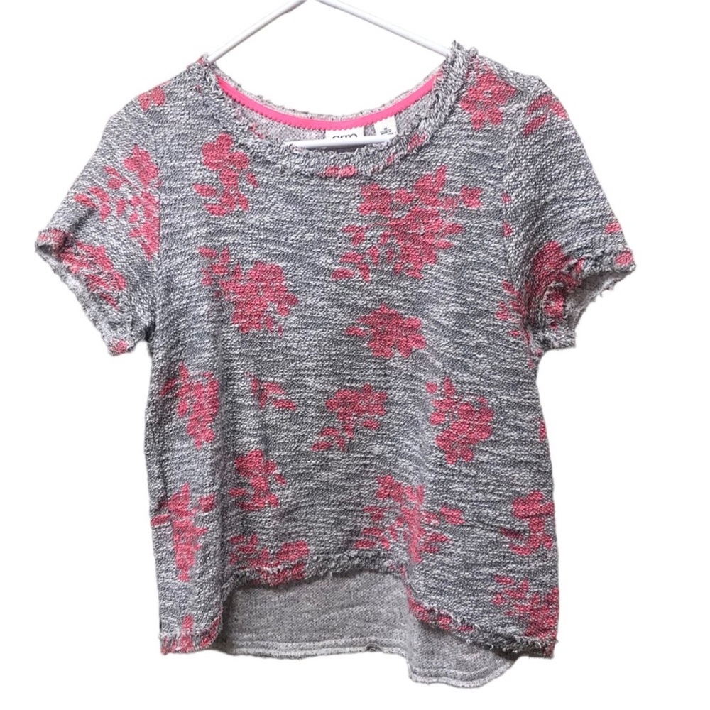 CATO Gray And Pink DISTRESSED High-Low Crop Top SWEATER Size MEDIUM